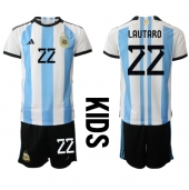 Argentina Lautaro Martinez #22 Replika Hemmatröja Barn VM 2022 Kortärmad (+ byxor)