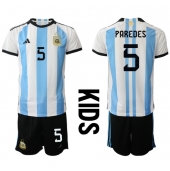 Argentina Leandro Paredes #5 Replika Hemmatröja Barn VM 2022 Kortärmad (+ byxor)