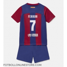 Barcelona Ferran Torres #7 Replika Hemmatröja Barn 2023-24 Kortärmad (+ byxor)