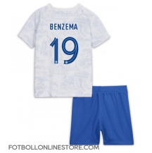 Frankrike Karim Benzema #19 Replika Bortatröja Barn VM 2022 Kortärmad (+ byxor)