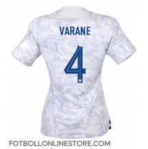 Frankrike Raphael Varane #4 Replika Bortatröja Dam VM 2022 Kortärmad