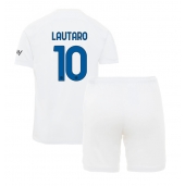 Inter Milan Lautaro Martinez #10 Replika Bortatröja Barn 2023-24 Kortärmad (+ byxor)