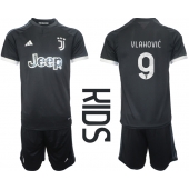 Juventus Dusan Vlahovic #9 Replika Tredjetröja Barn 2023-24 Kortärmad (+ byxor)