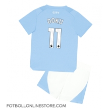 Manchester City Jeremy Doku #11 Replika Hemmatröja Barn 2023-24 Kortärmad (+ byxor)