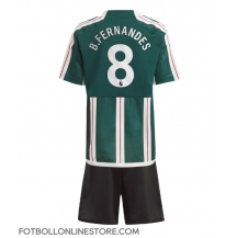 Manchester United Bruno Fernandes #8 Replika Bortatröja Barn 2023-24 Kortärmad (+ byxor)