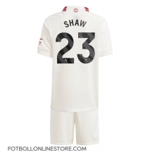 Manchester United Luke Shaw #23 Replika Tredjetröja Barn 2023-24 Kortärmad (+ byxor)