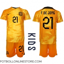 Nederländerna Frenkie de Jong #21 Replika Hemmatröja Barn VM 2022 Kortärmad (+ byxor)