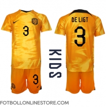 Nederländerna Matthijs de Ligt #3 Replika Hemmatröja Barn VM 2022 Kortärmad (+ byxor)