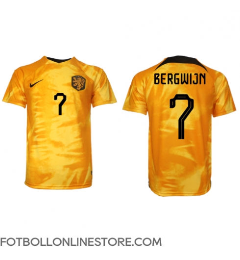 Nederländerna Steven Bergwijn #7 Replika Hemmatröja VM 2022 Kortärmad