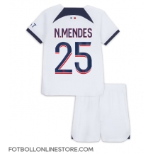 Paris Saint-Germain Nuno Mendes #25 Replika Bortatröja Barn 2023-24 Kortärmad (+ byxor)