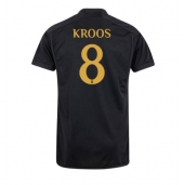 Real Madrid Toni Kroos #8 Replika Tredjetröja 2023-24 Kortärmad